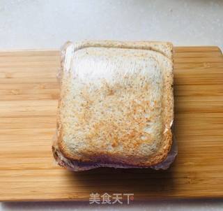 鸡蛋三明治+香蕉鱼的做法步骤：11