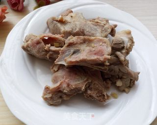 花生咸骨粥的做法步骤:5