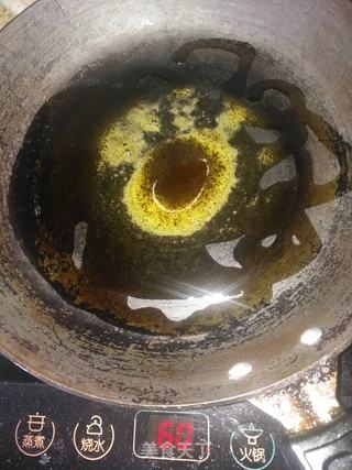 鱼香蛋豌豆面的做法步骤:10