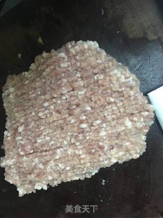 韭菜虾仁肉馅包子的做法步骤:6
