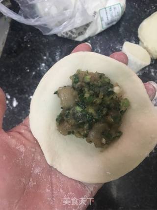 韭菜虾仁肉馅包子的做法步骤:13