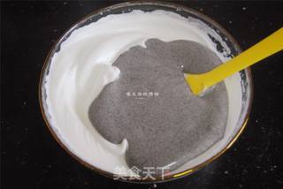 黑米抹茶慕斯蛋糕的做法步骤:6
