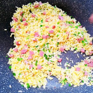 黄金炒饭的做法步骤:9