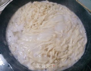 油泼面的做法步骤:5