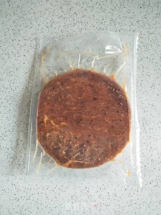 煎牛排的做法步骤:2
