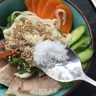 “懒人餐”煮肉时蔬酸辣汤面的做法步骤:14