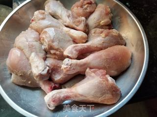 微波炉盐焗鸡腿的做法步骤:2