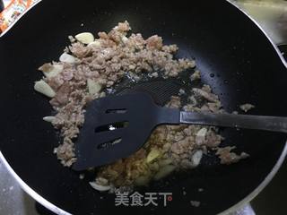 砂锅肉末茄子煲的做法步骤：3