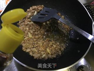 砂锅肉末茄子煲的做法步骤：6