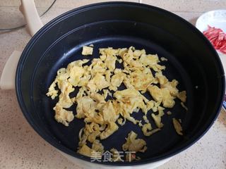 腊肠芦笋炒鸭蛋的做法步骤:6