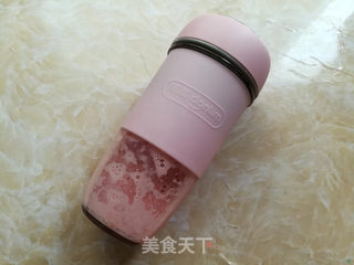 红心番石榴果汁的做法步骤:5