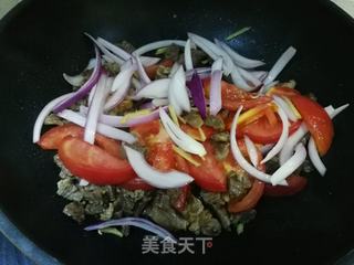 番茄炖牛腩的做法步骤:11