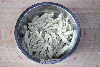 凉拌香辣豆干的做法步骤:3