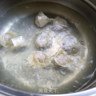 蚝油馄饨汤面的做法步骤：3