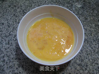 香菇鸭蛋炒面的做法步骤：2
