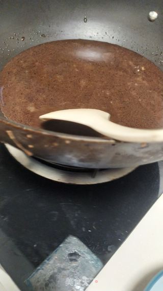 黑凉粉的做法步骤:3