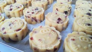 蔓越莓绿豆糕的做法步骤:12