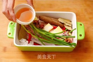 五香牛腱的做法步骤:2