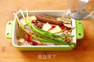 五香牛腱的做法步骤:3