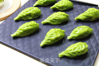 翡翠柳叶饺子的做法步骤:20