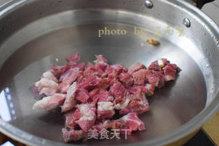 蕃茄牛肉面的做法步骤:2