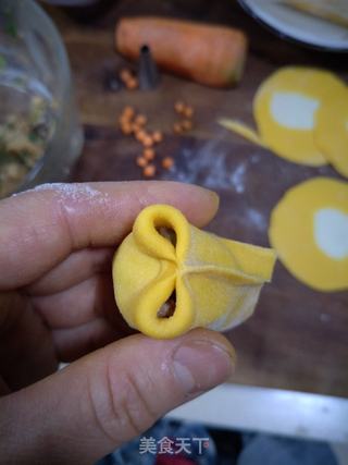 小金鱼蒸饺的做法步骤:7