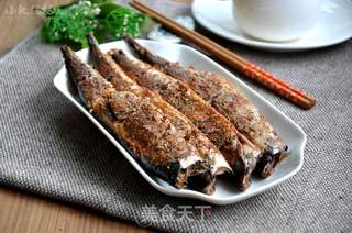香辣烤秋刀鱼的做法步骤:7