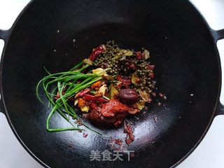 麻辣香卤小龙虾的做法步骤:5