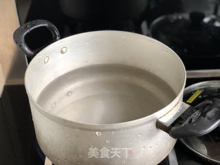 香菇酱拌面的做法步骤:2