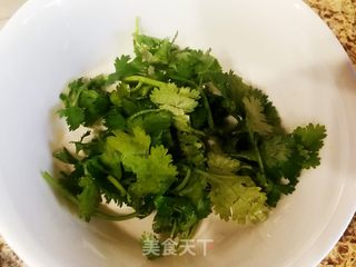 牛肉虾仁蔬菜面的做法步骤:3