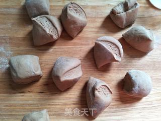 小熊豆沙包的做法步骤:2