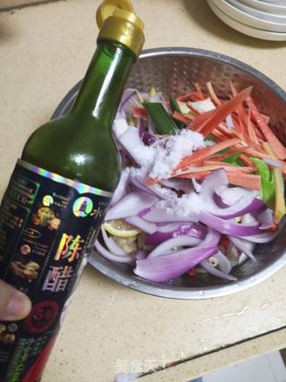泡椒凤爪的做法步骤:7