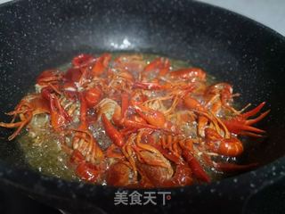 蒜蓉小龙虾的做法步骤:5