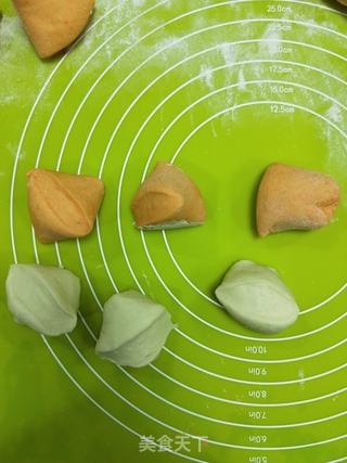 小兔子馒头的做法步骤:11