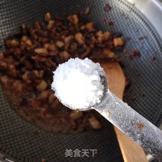 肉丁香菇辣酱的做法步骤:14