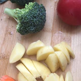 煎土豆鸡蛋沙拉的做法步骤:3
