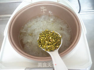 百合绿豆银耳羹的做法步骤:6