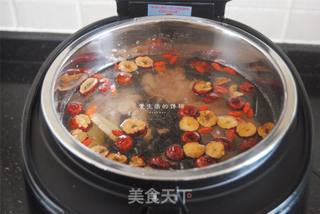 黑豆猪尾汤的做法步骤:7