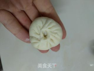 梅菜扣肉包子的做法步骤:8