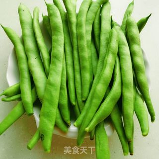干煸四季豆的做法步骤：1