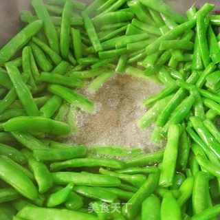 干煸四季豆的做法步骤:5