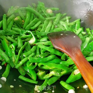 干煸四季豆的做法步骤:7
