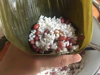红豆蜜枣粽的做法步骤:5
