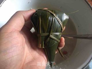 红豆蜜枣粽的做法步骤:8