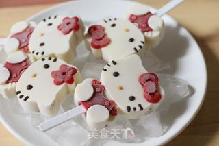 Kitty奶油冰棍的做法步骤：12