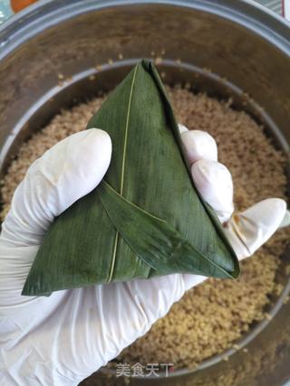 台式卤肉粽的做法步骤：21