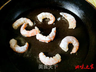 蒜香糖醋虾仁的做法步骤:3