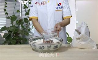 馒头泡打粉蒸馒头的步骤&方法的做法步骤：6