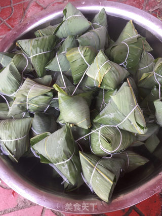 鲜肉粽子的做法步骤:10