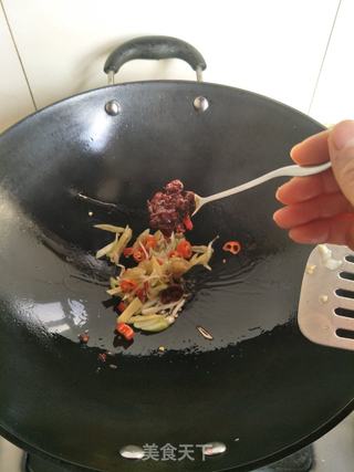 鱼香肉丝杏鲍菇的做法步骤:4